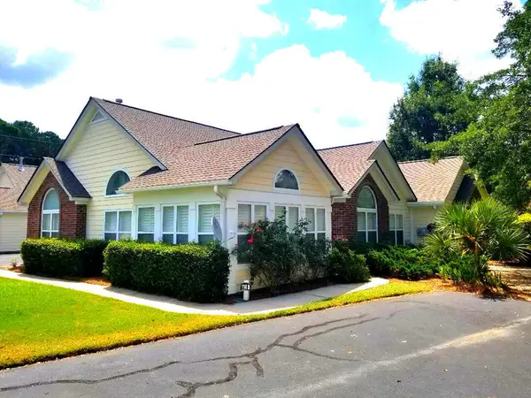 114 Ashley Villa Circle #B, Charleston, SC 29414