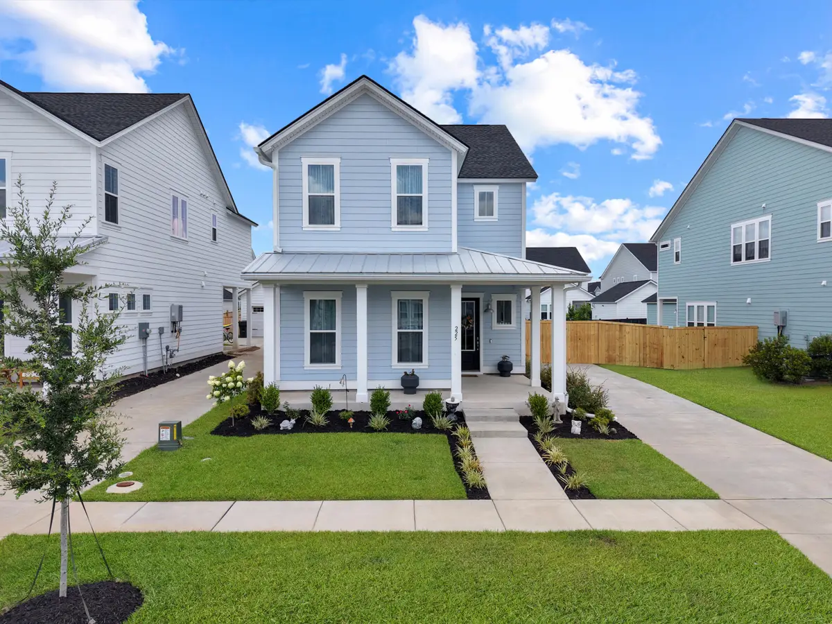 225 Witherspoon Street, Summerville, SC 29486 - Image #1