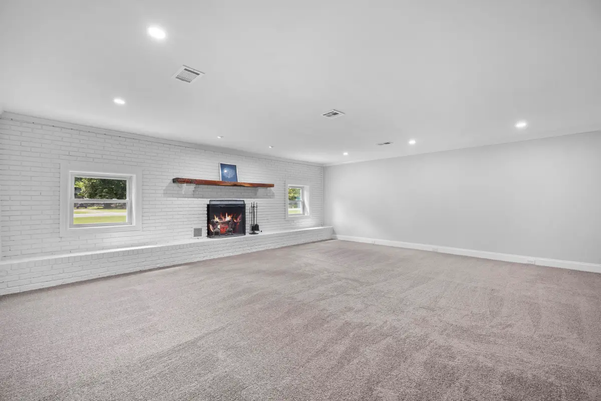 2164 N Highway 17a, Bonneau, SC 29431 - Image #1