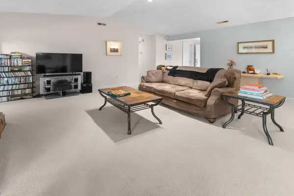 1129 Yorktown Court, Mount Pleasant, SC 29464