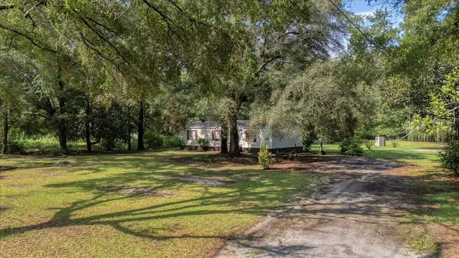 147 Sandpit Drive, Ridgeville, SC 29472 - Image #2