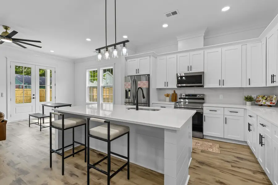 1918 Emden Street, North Charleston, SC 29406 - Image #2