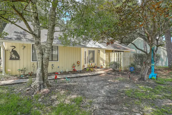 1116 Daffodil Lane, Mount Pleasant, SC 29464