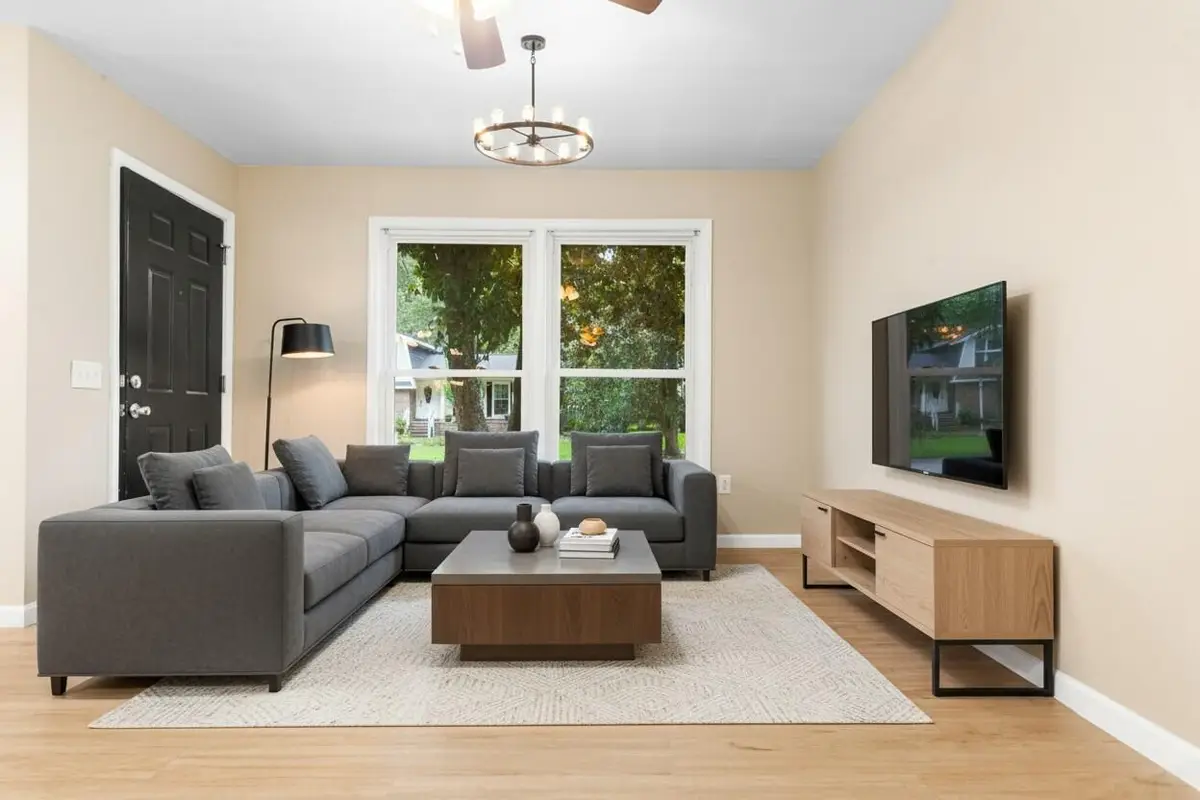 210 Jimbo Road, Summerville, SC 29485 - Image #1