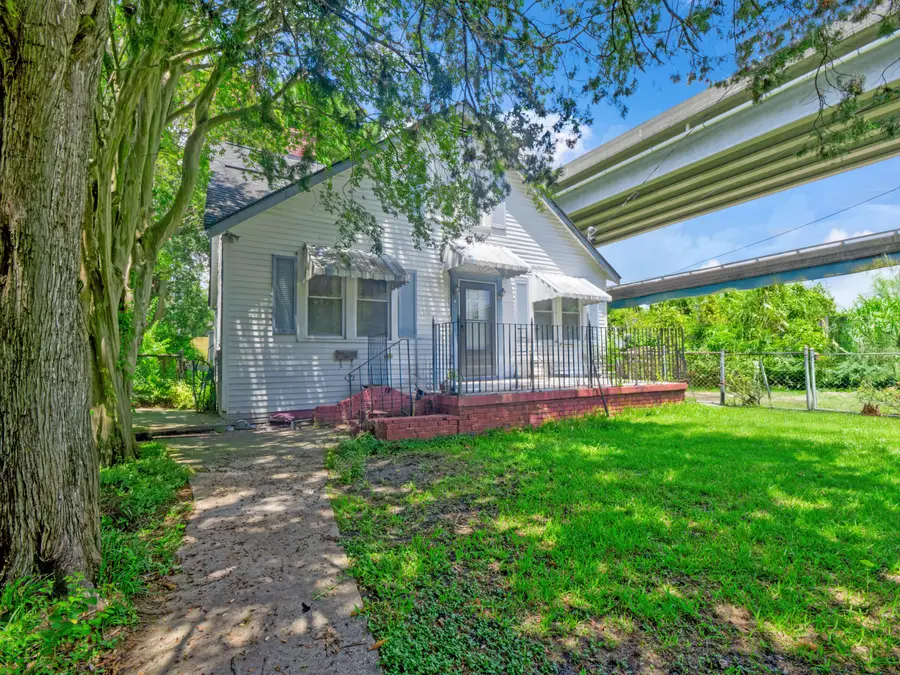 4 Poplar Street, Charleston, SC 29403 - Image #2