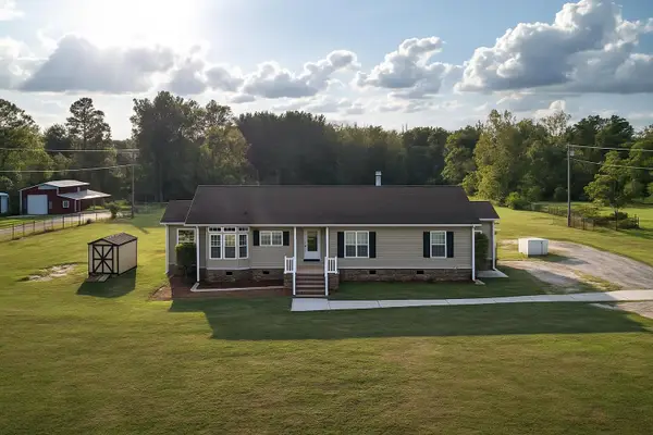 210 Belfast Avenue, Holly Hill, SC 29059