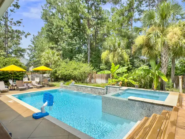 102 Castle Harbor Drive, Summerville, SC 29483