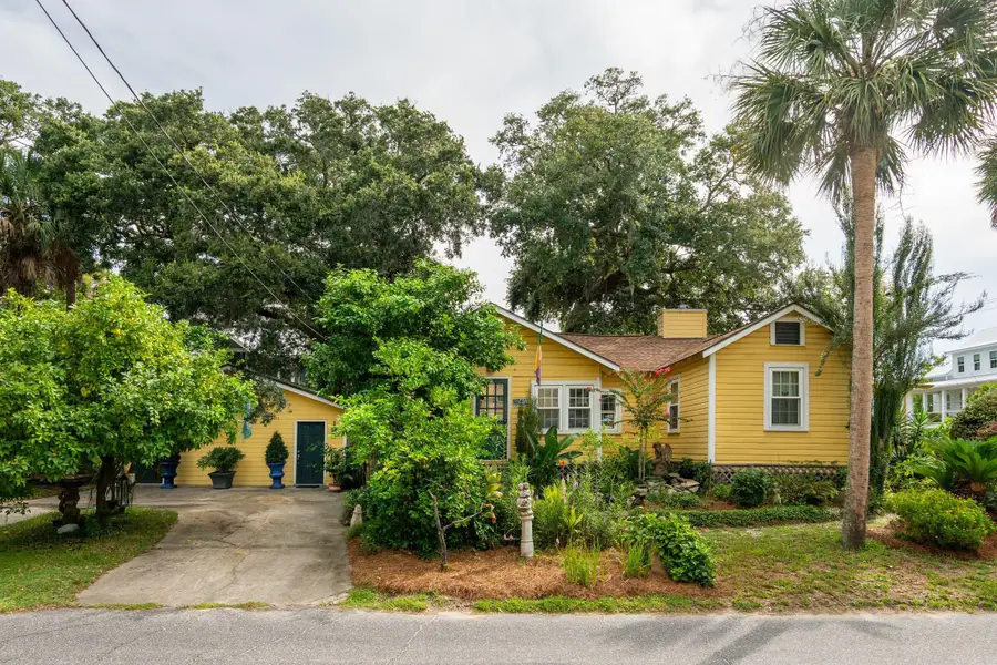 120 W Hudson Avenue, Folly Beach, SC 29439 - Image #2