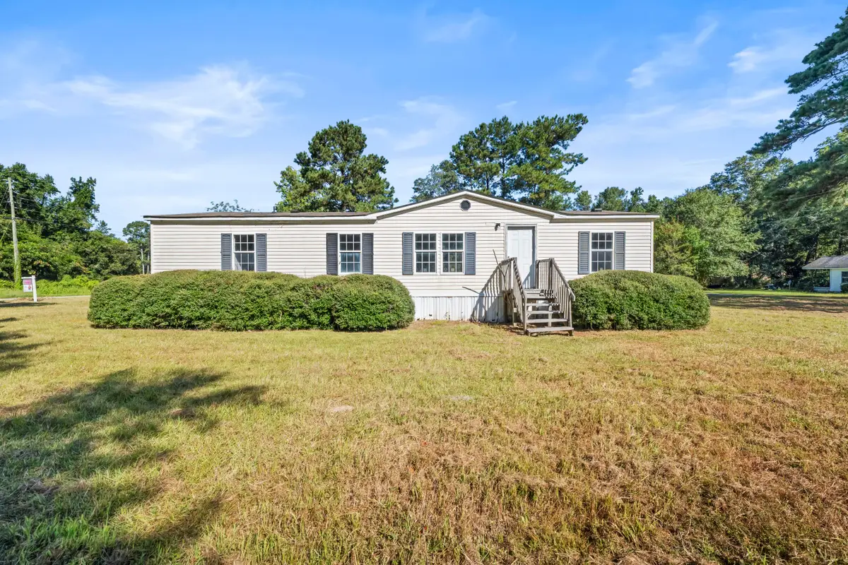 335 Hudson Road, Saint George, SC 29477 - Image #1