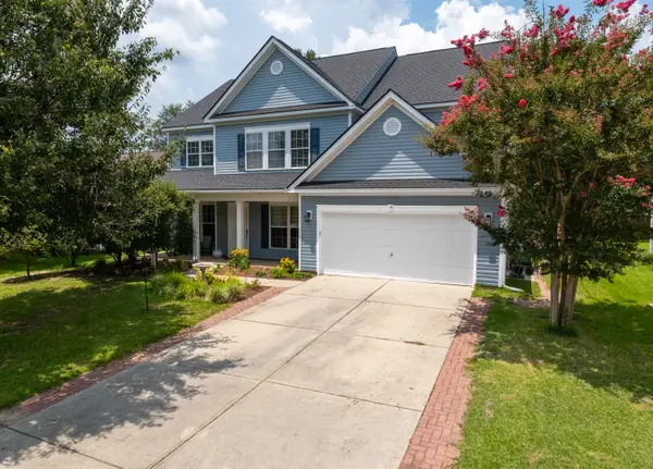 7532 Hawks Circle, Hanahan, SC 29410