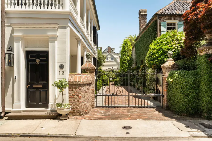 12 Orange Street, Charleston, SC 29401 - #3