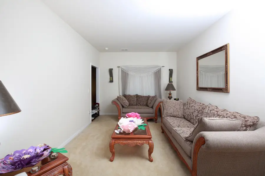 3375 Middlesboro Avenue, Summerville, SC 29485 - Image #2