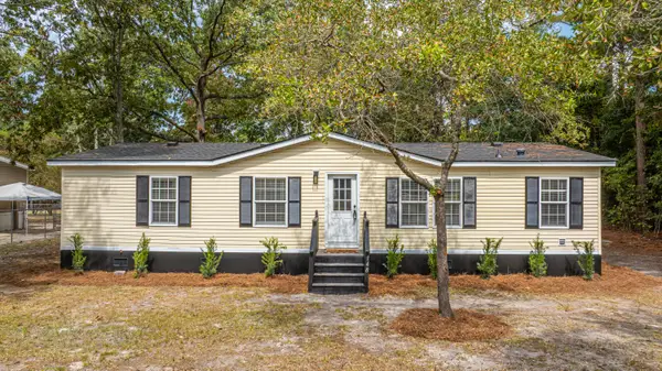 148 Albacore Road, Bonneau, SC 29431