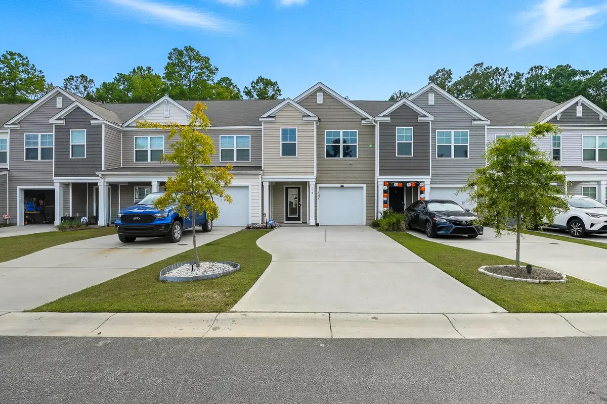 219 Cozy Brook Court, Summerville, SC 29486 - Image #1
