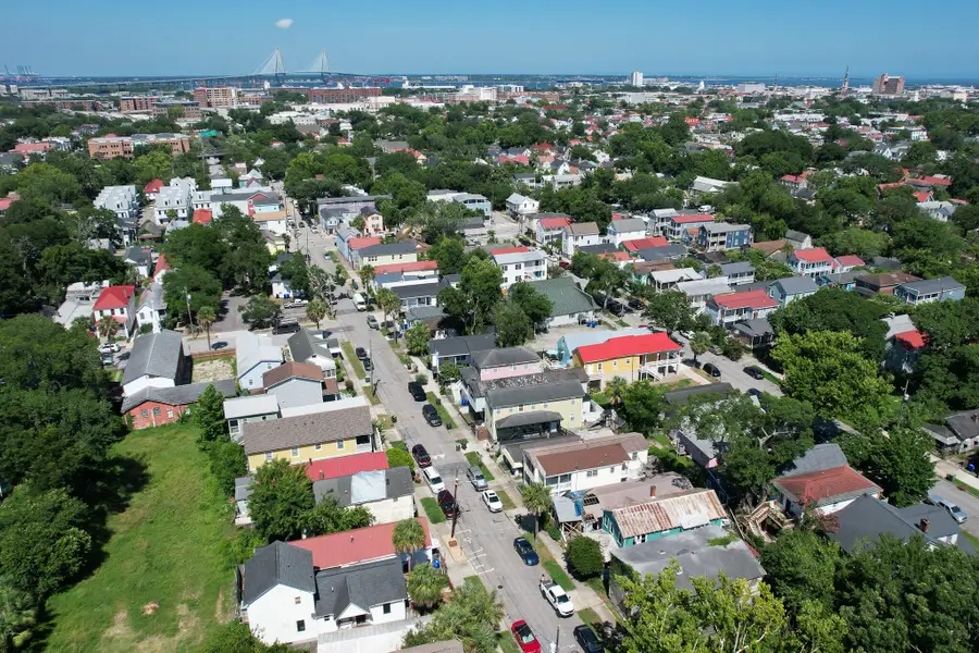 63 Nunan Street, Charleston, SC 29403 - Image #3