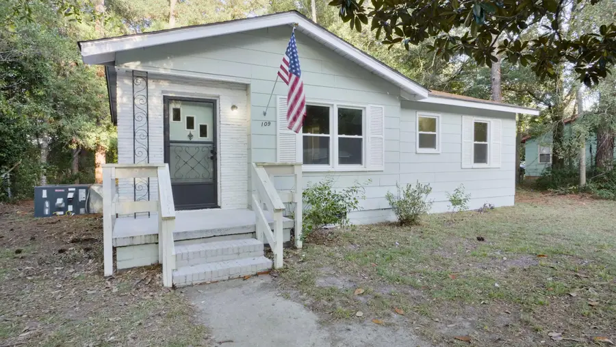 109 Bishop Street, Walterboro, SC 29488 - Image #2