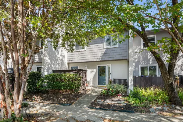 1205 Ventura Place, Mount Pleasant, SC 29464