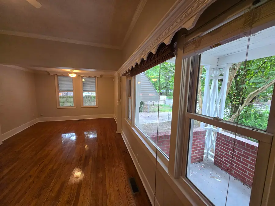829 W 1st North Street, Summerville, SC 29483 - Image #3