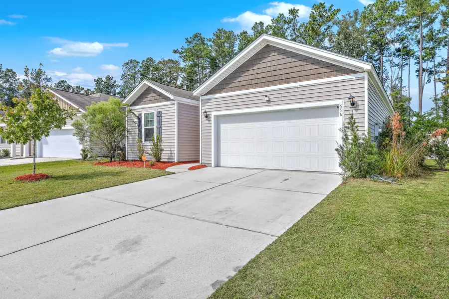 556 Wayton Circle, Moncks Corner, SC 29461 - Image #2