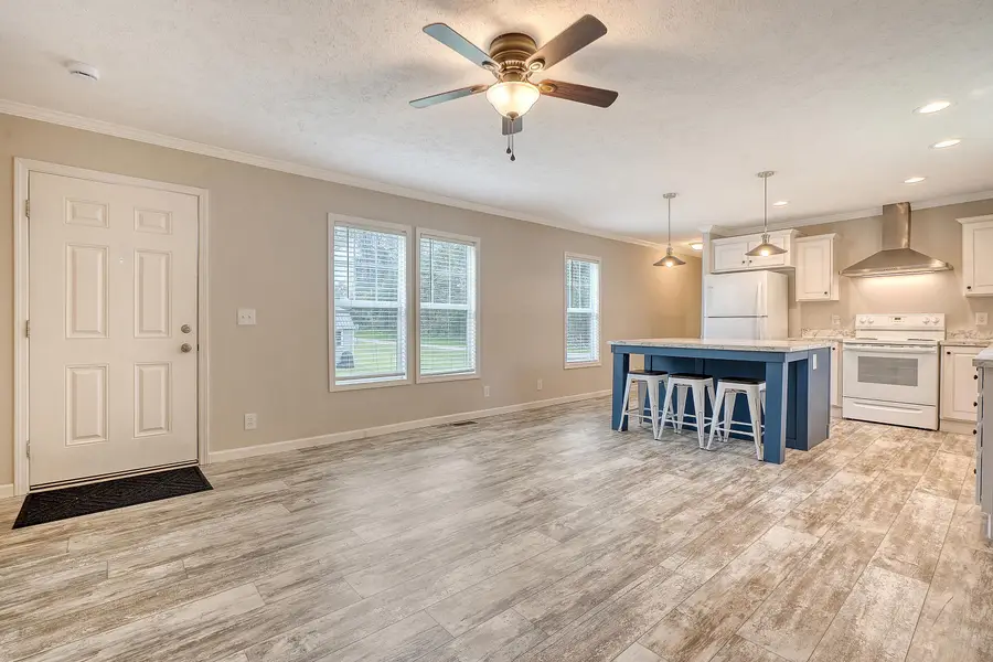 12041 Old Number Six Highway, Eutawville, SC 29048 - Image #2