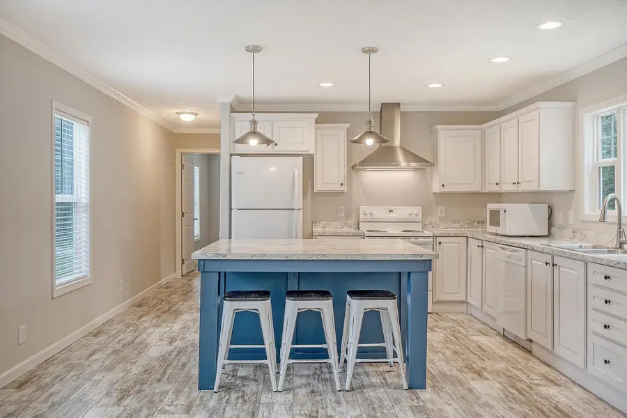 12041 Old Number Six Highway, Eutawville, SC 29048 - Image #3