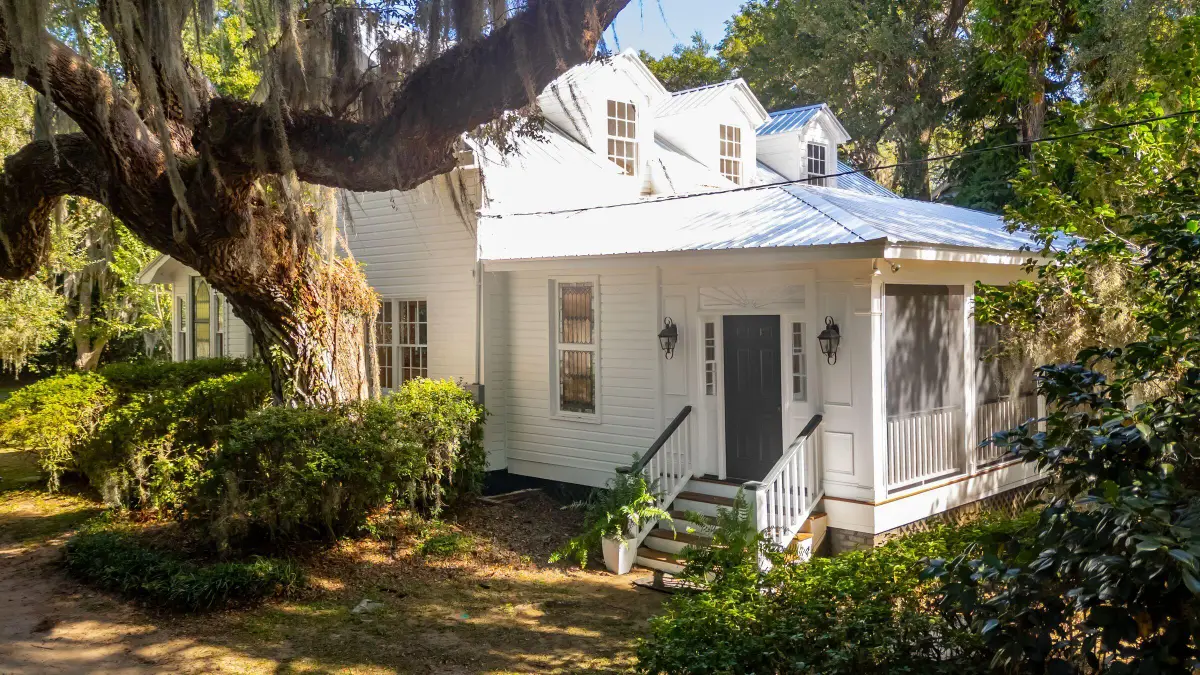 2518 Grace Chapel Road, Wadmalaw Island, SC 29487 - Image #1