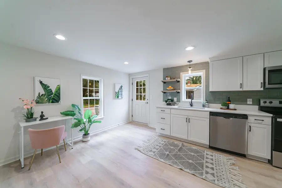 1209 Palm Street, Hanahan, SC 29410 - Image #3