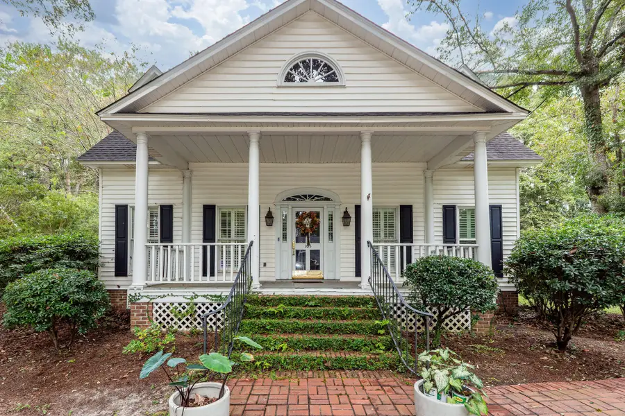 105 Scott Court, Summerville, SC 29483 - Image #2