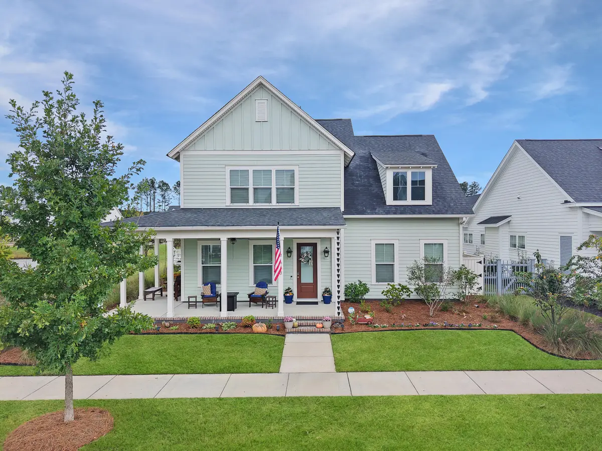 663 Blueway Avenue, Summerville, SC 29486 - Image #1