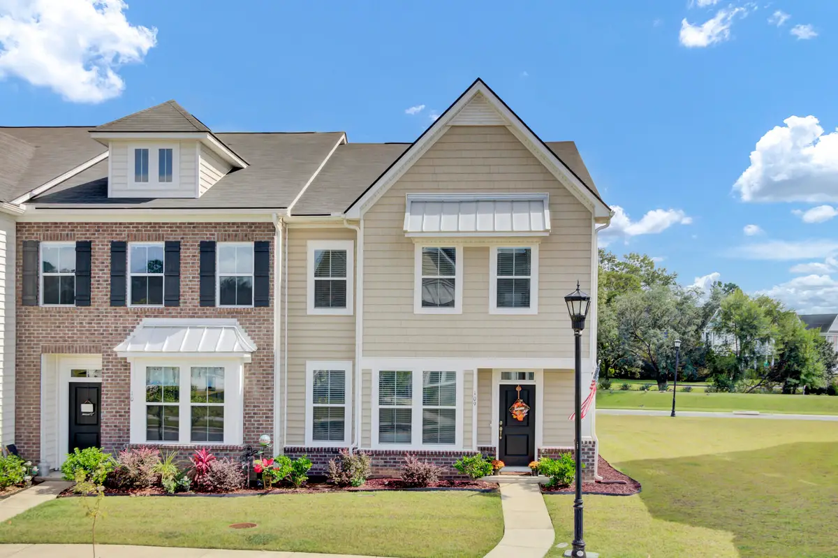 109 Pine Gate Drive, Summerville, SC 29483 - Image #1
