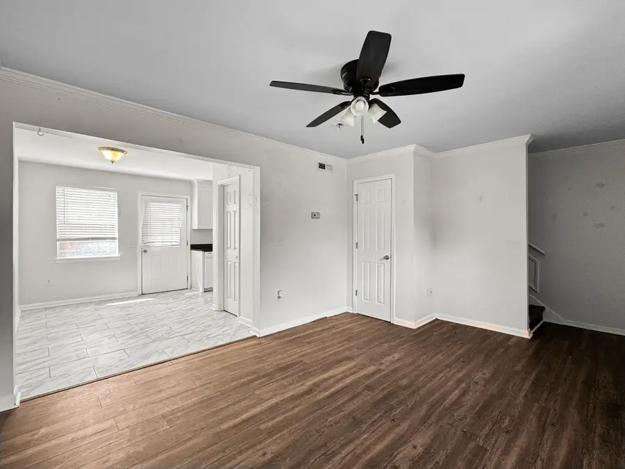 415 Parkdale Drive #9e, Charleston, SC 29414 - Image #3