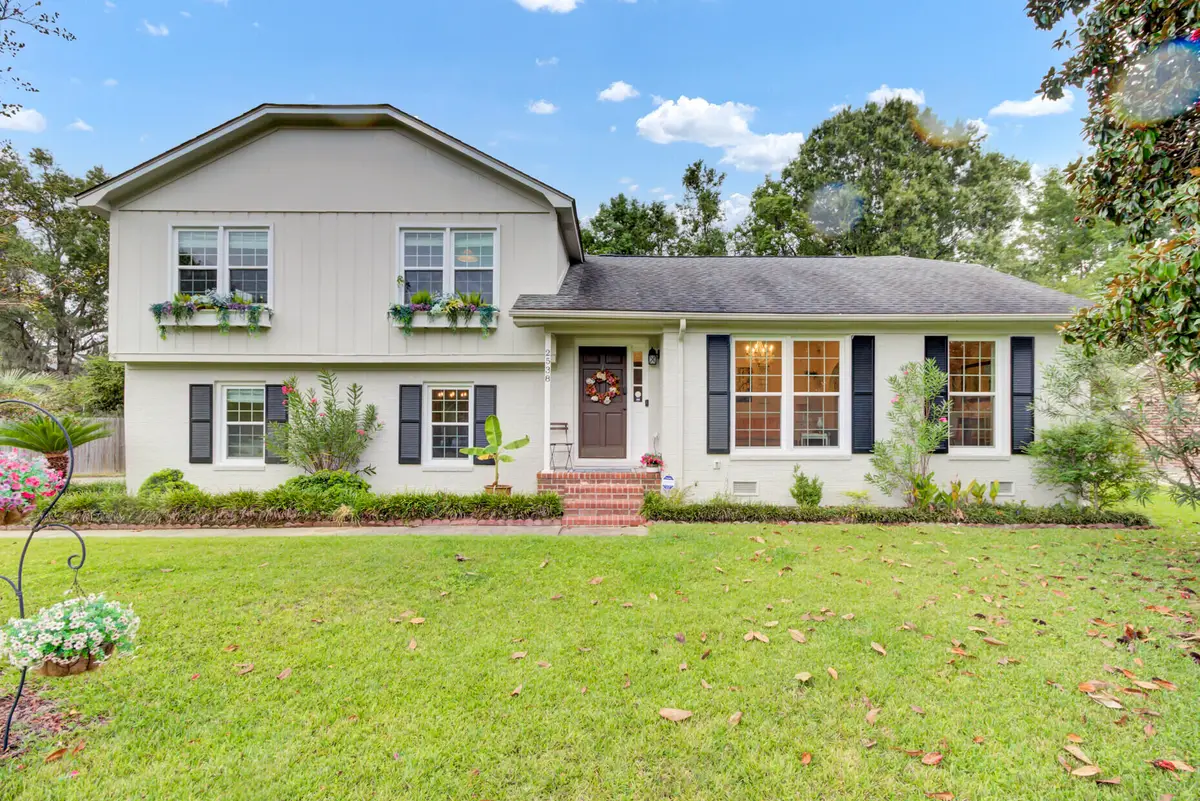 2538 Flamingo Drive, Charleston, SC 29414 - Image #1