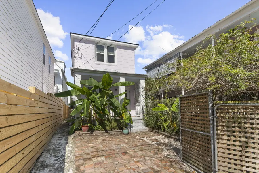 12 Nunan Street, Charleston, SC 29403 - Image #2