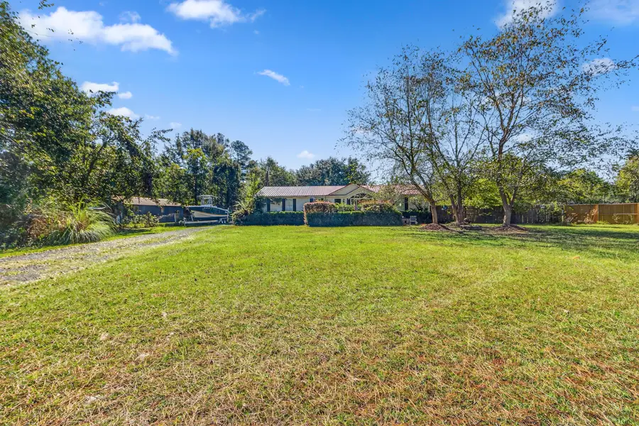 1165 Thomas Walters Road, Pineville, SC 29468 - Image #3