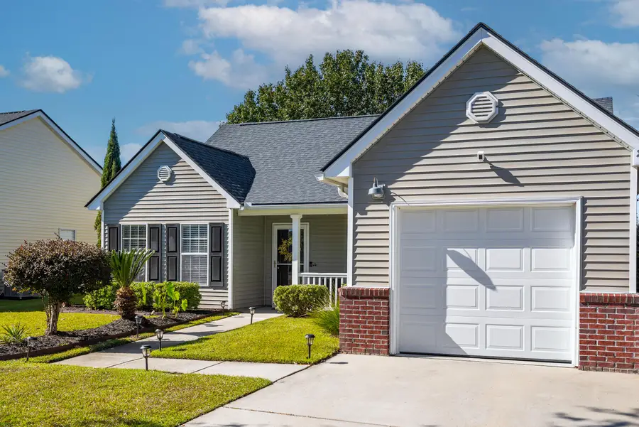 246 Dovetail Circle, Summerville, SC 29483 - Image #2