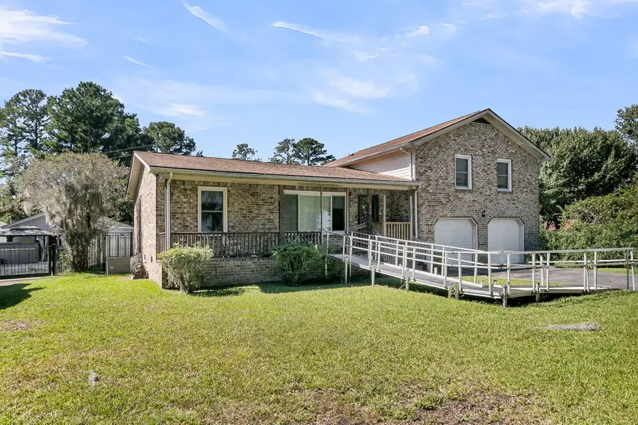 1019 Live Oak Avenue, Moncks Corner, SC 29461 - Image #3