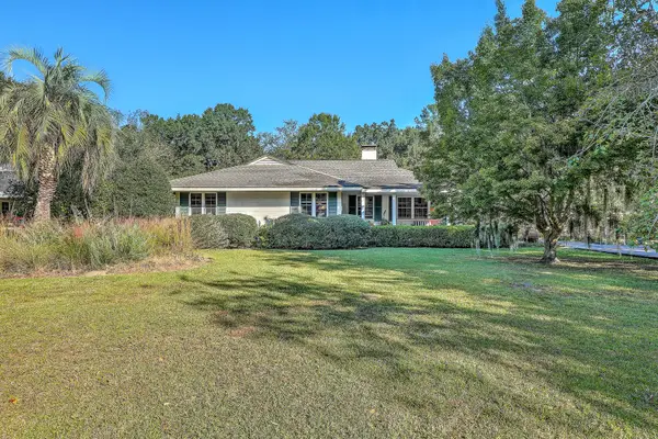 1320 S Edgewater Drive, Charleston, SC 29407