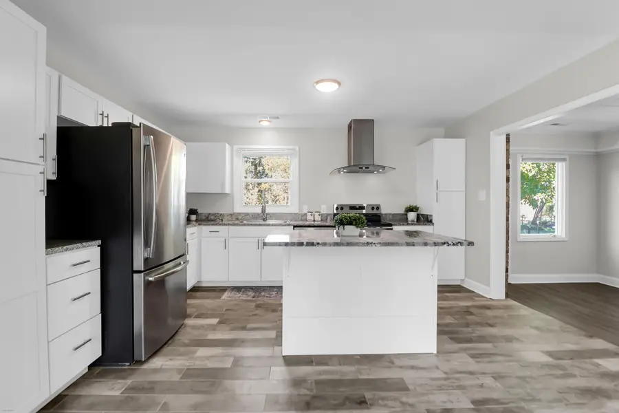 7719 Peppercorn Lane, North Charleston, SC 29420 - Image #3