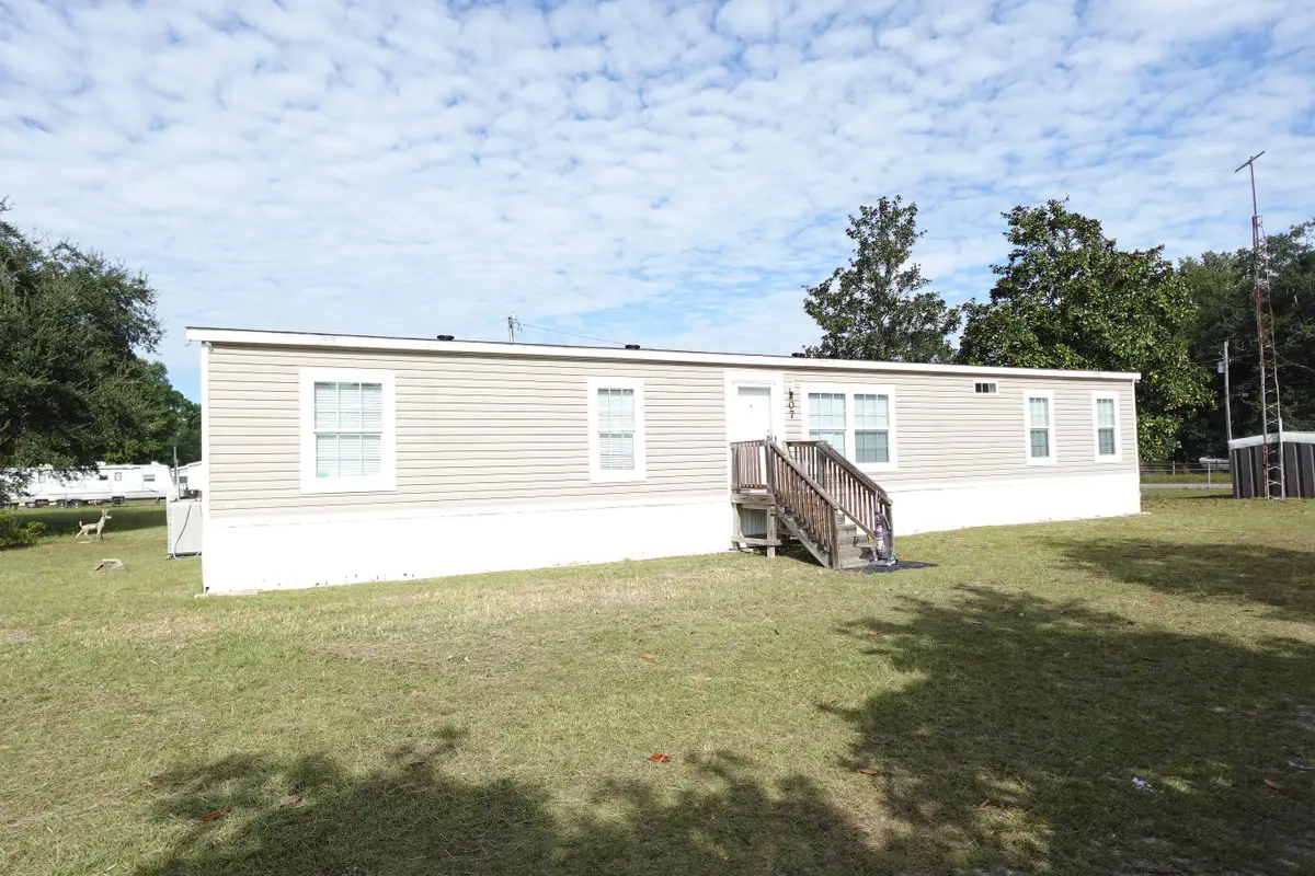207 New Grade Road, Moncks Corner, SC 29461 - Image #1