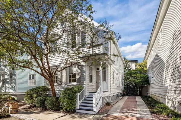 21 Radcliffe Place, Charleston, SC 29403