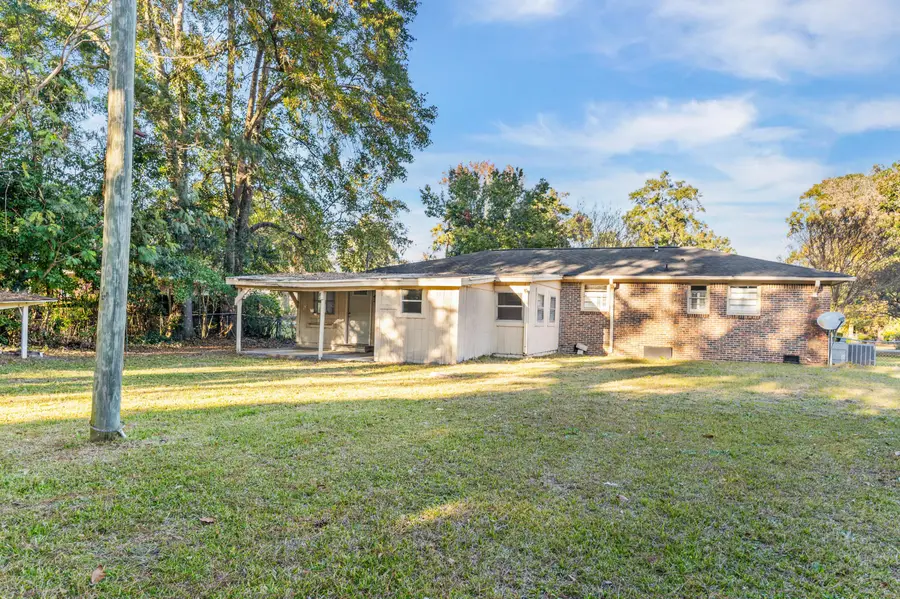 1136 Lakeshore Drive, Orangeburg, SC 29115 - #3