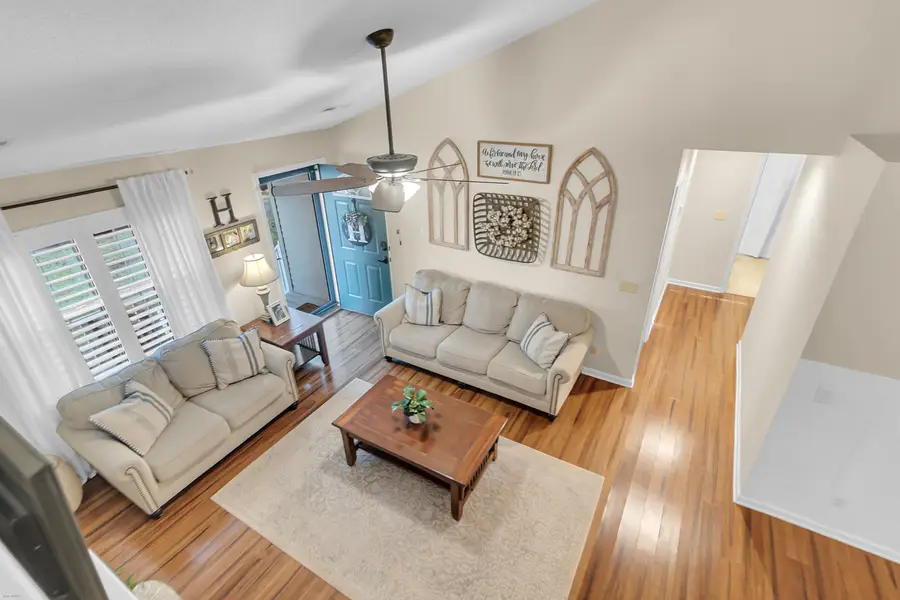 108 Apache Drive, Summerville, SC 29483 - Image #2