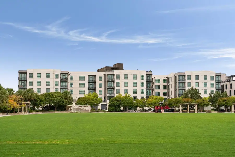 5 Gadsdenboro Street #319, Charleston, SC 29401 - Image #2