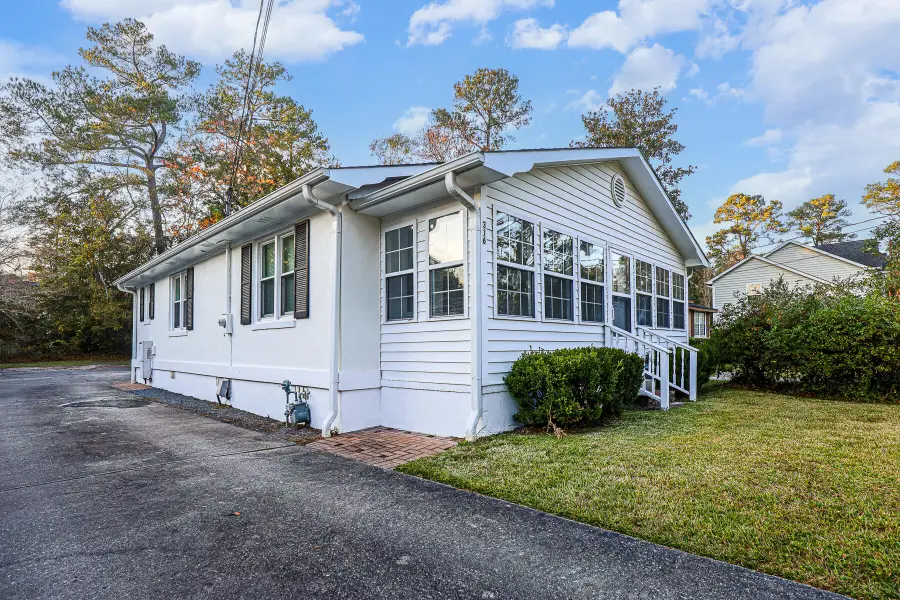316 Simmons Avenue, Summerville, SC 29483 - Image #3