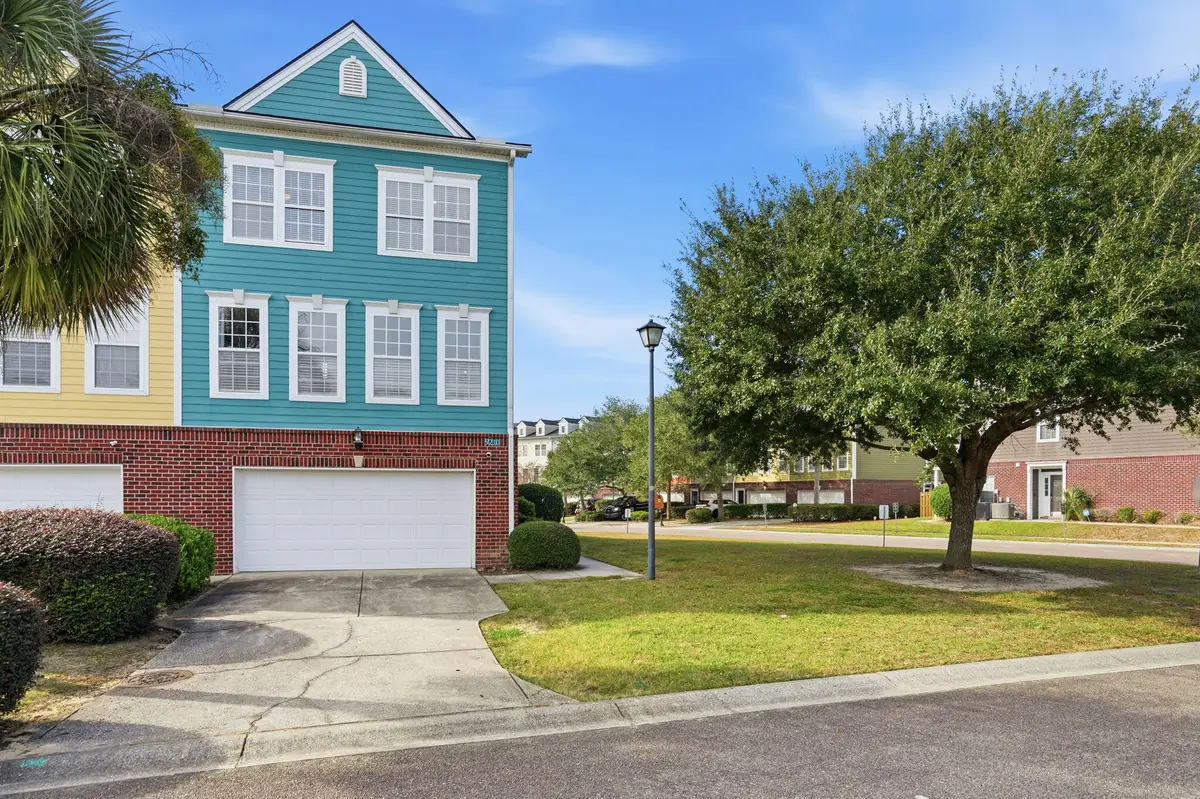 9210 Southern Oak Lane, Ladson, SC 29456 - Image #1