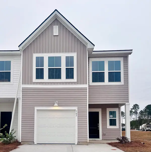 702 Ridgley Drive, Summerville, SC 29486
