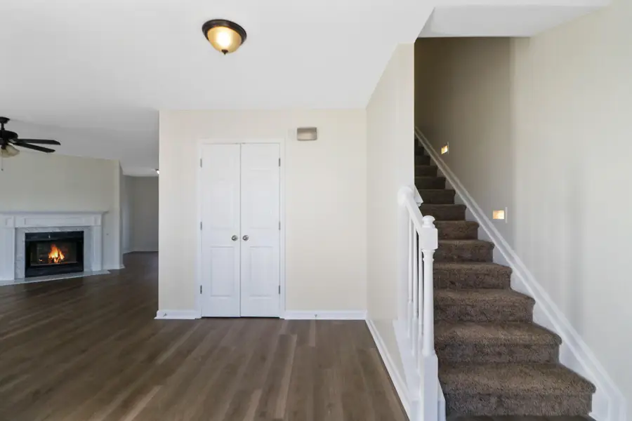 127 Hainsworth Drive, North Charleston, SC 29418 - Image #2