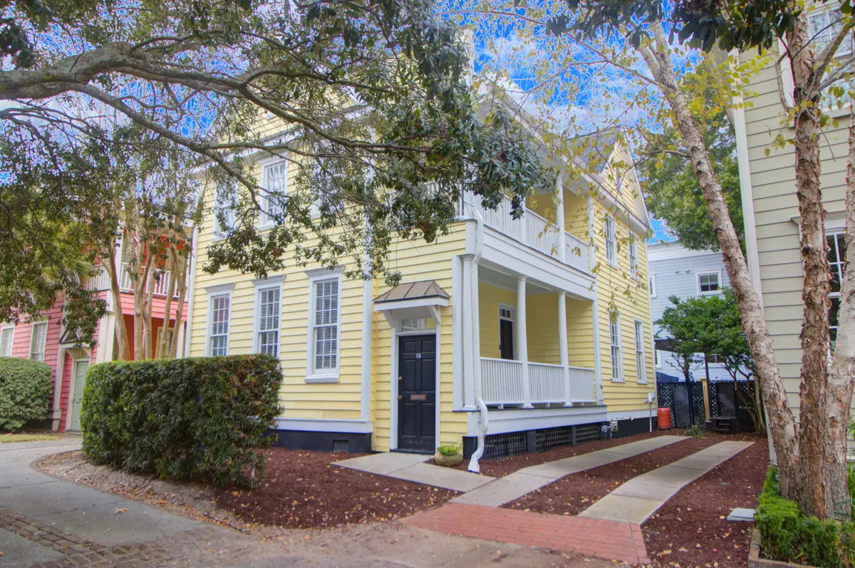 13 Radcliffe Place, Charleston, SC 29403 - Image #1
