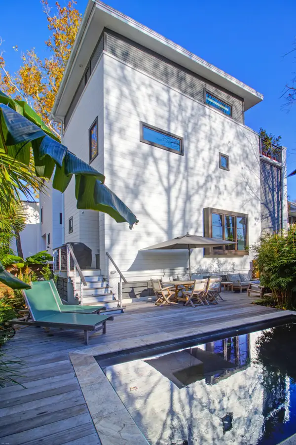 7 Carrere Court, Charleston, SC 29403