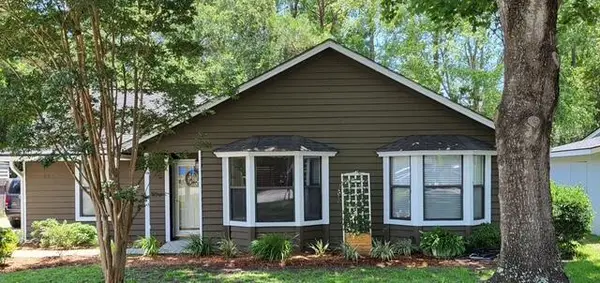 1493 E Crossing Lane, Mount Pleasant, SC 29466